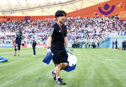 細井 聡先生